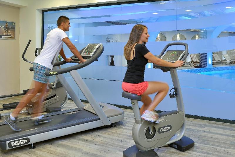 Grifid Vistamar Hotel   24 Hours Ultra All Inclusive & Private Beach
