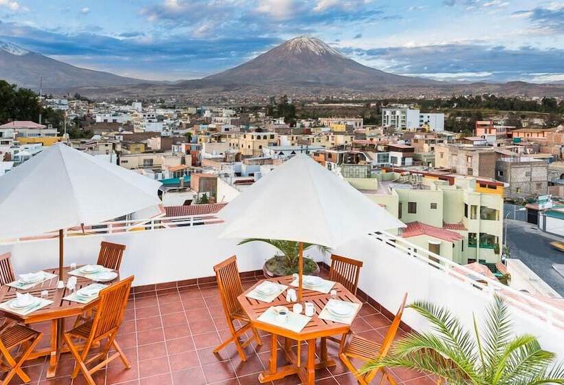 ホテル Natura Inn