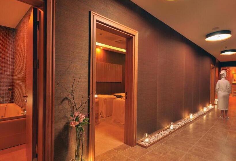 فندق Wellborn Luxury