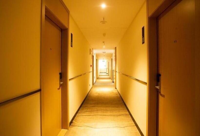 ホテル City Comfort Inn Huanggang Luotian Yishui Waitan