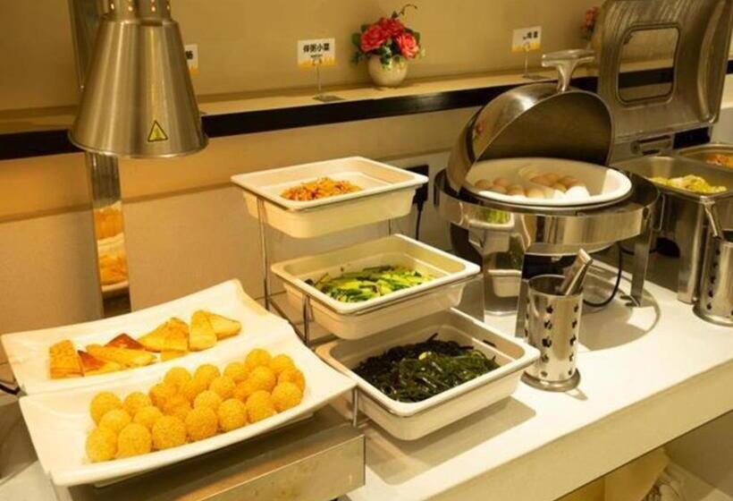 ホテル City Comfort Inn Huanggang Luotian Yishui Waitan