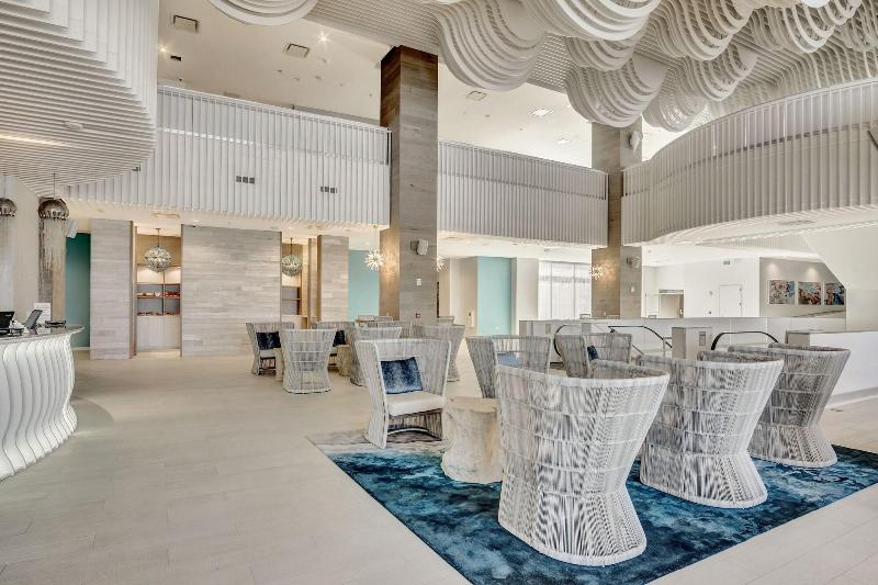 בית מלון כפרי Daytona Grande Oceanfront Resort