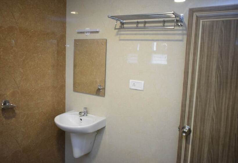 בית מלון כפרי Rani And Rani Residency