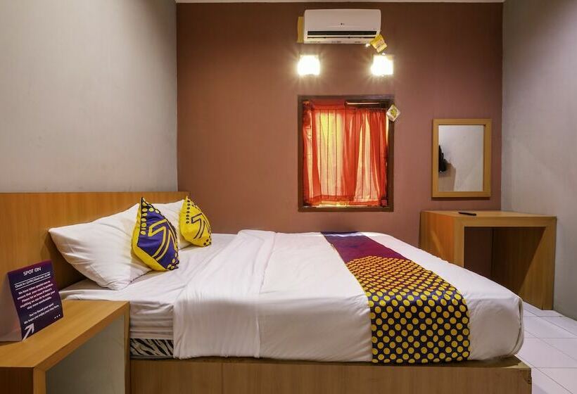 هاستل Spot On 2806 Wisma Syariah