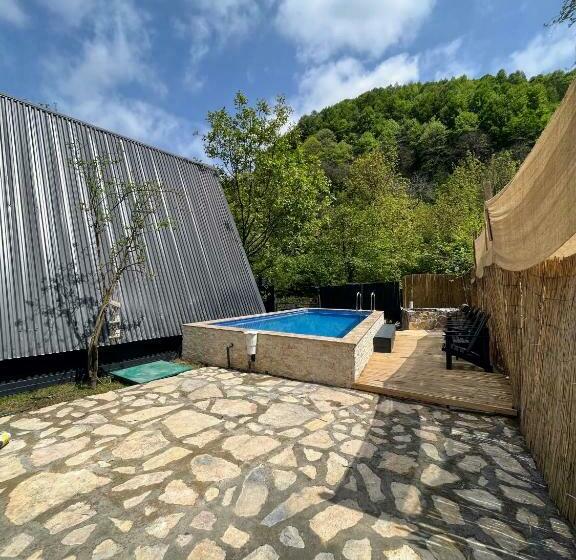 مبيت وإفطار Sapanca Keyf I Dere Bungalov