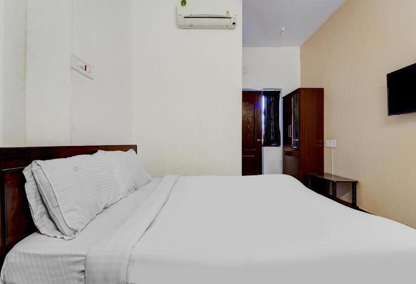 فندق Flagship Airport Inn