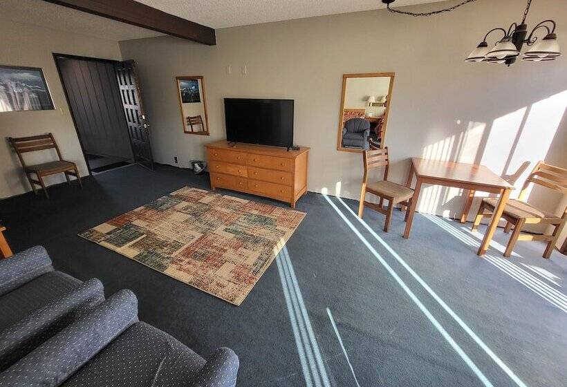 호텔 Lakeshore Lodge