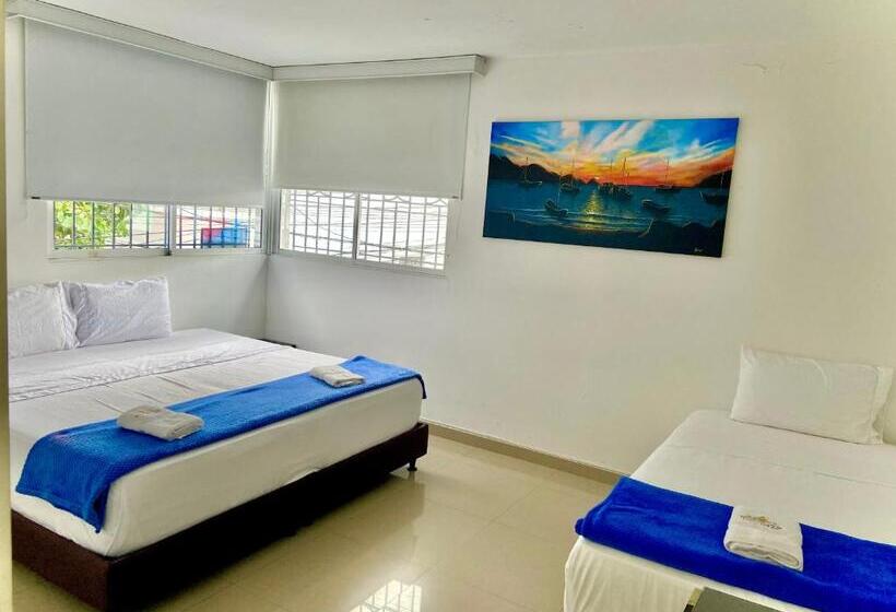 هتل Parque De Los Novios Inn