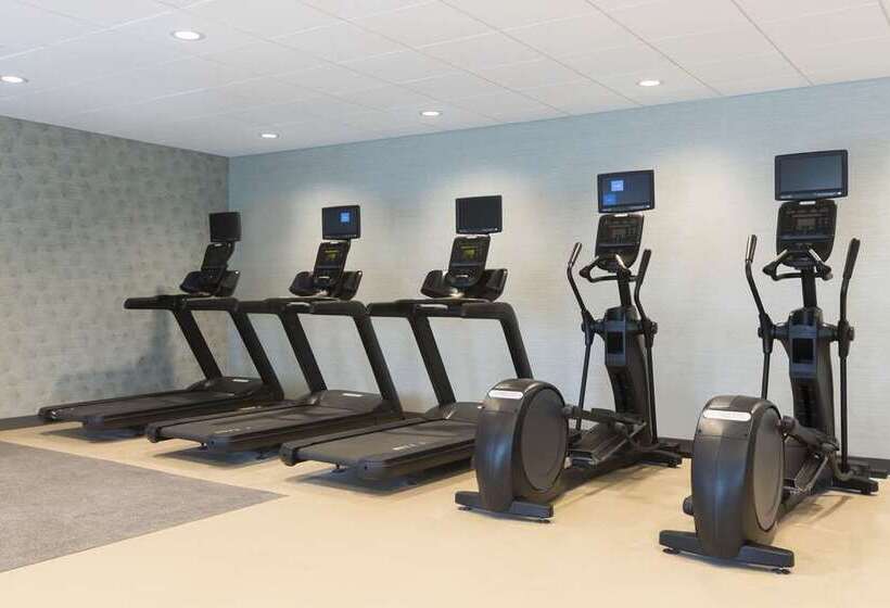 فندق Home2 Suites By Hilton Clovis
