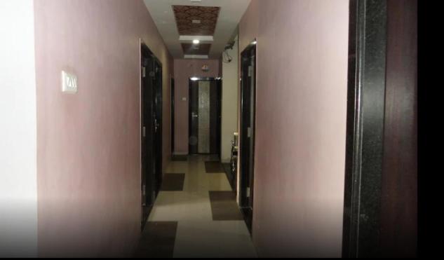 Отель Sanket Regency, Miraj