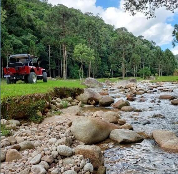 Пансион Caminhos Da Serra Do Tabuleiro   Chalé Das árvores