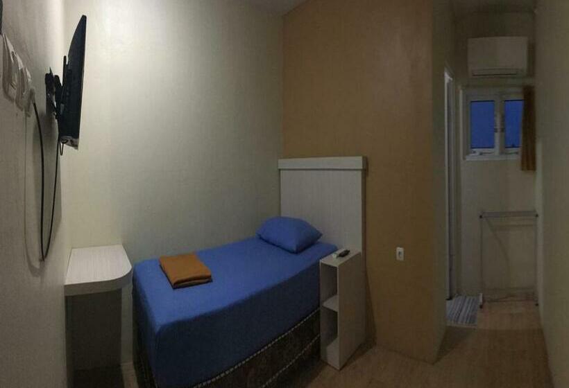 پانسیون Penginapan Anak Raja  Palangkaraya