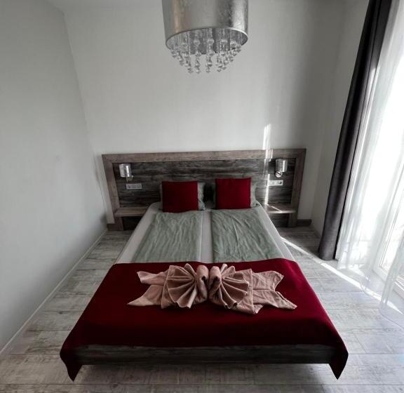 تختخواب و صبحانه Duna Centroom