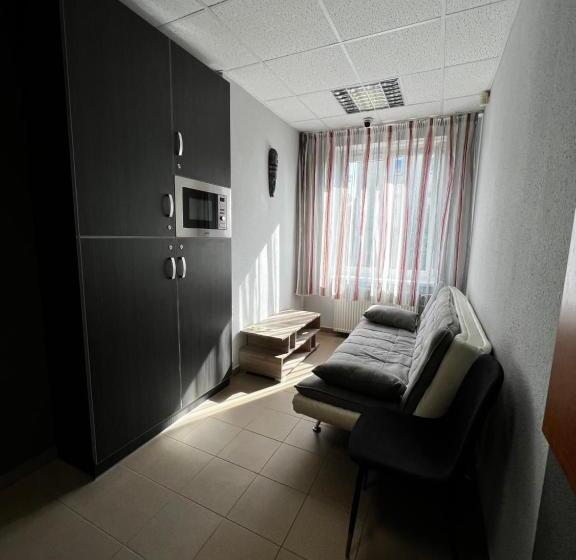 تختخواب و صبحانه Duna Centroom