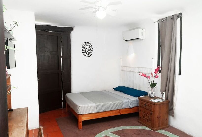 تختخواب و صبحانه Hippie Villa Cancun
