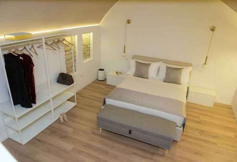 פנסיון Posa   Charming Rooms