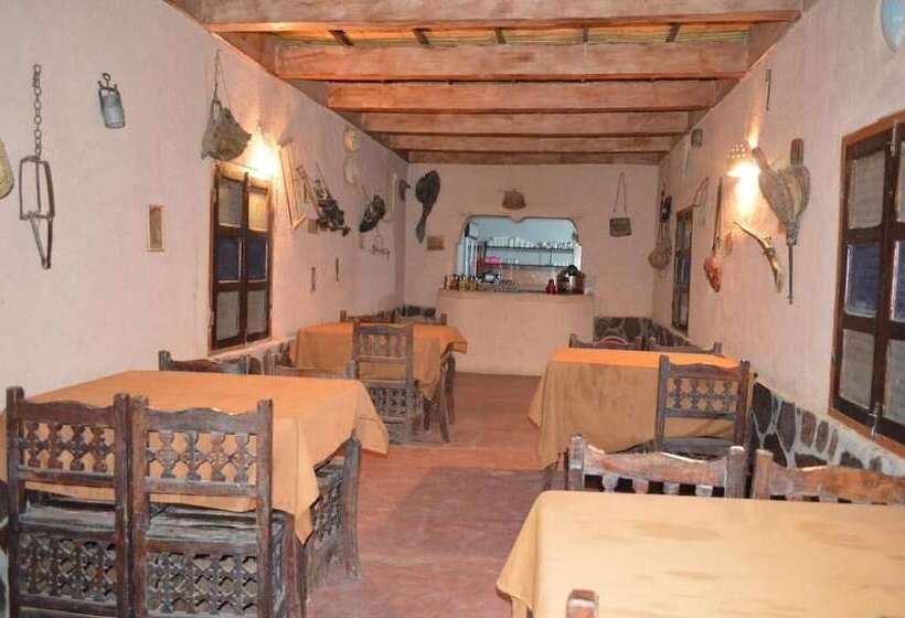 هتل Auberge Kasbah Ennakhile