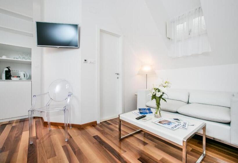 هتل Divota Apartment