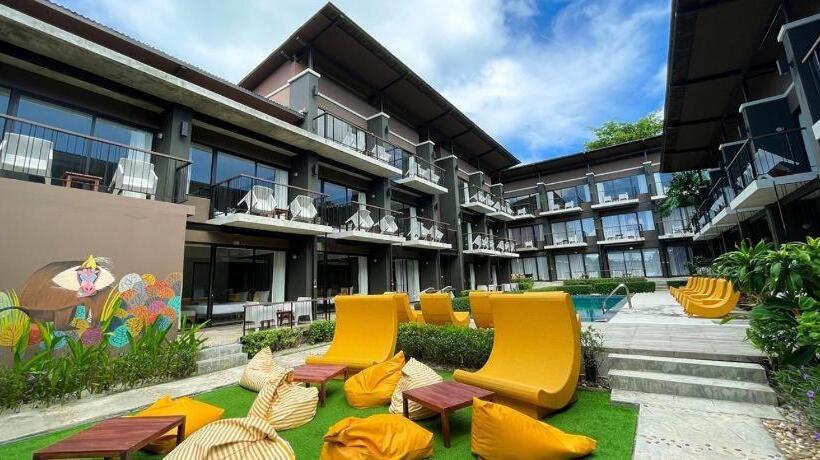 هتل Lalune Beach Resort