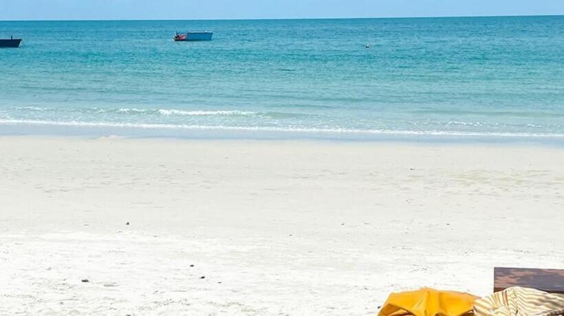 هتل Lalune Beach Resort