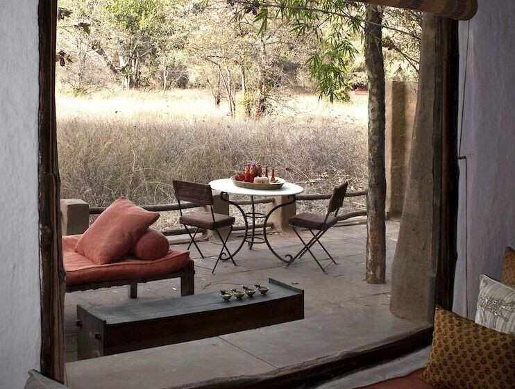 호텔 Mahua Kothi Bandhavgarh - A Taj Safari Lodge