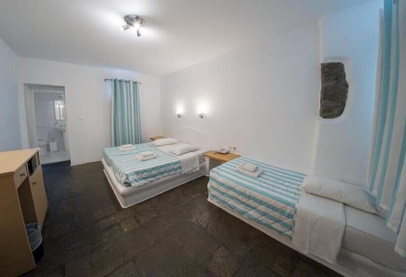 בית מלון כפרי Paradise Beach Resort