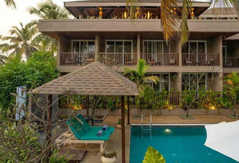 هتل Riva Beach Resort