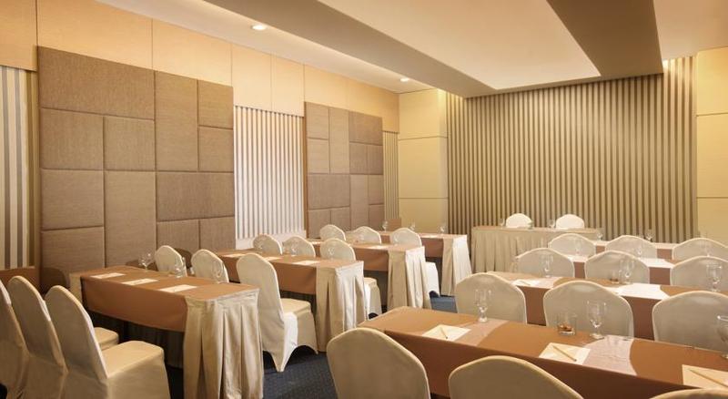 هتل Santika Tasikmalaya