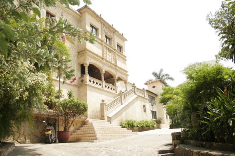 هتل Stein Colonial