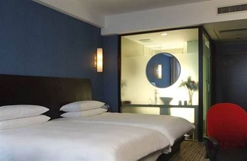 Narada Boutique Hotel Yiwu Huafeng