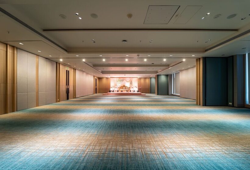 فندق Courtyard By Marriott Vadodara