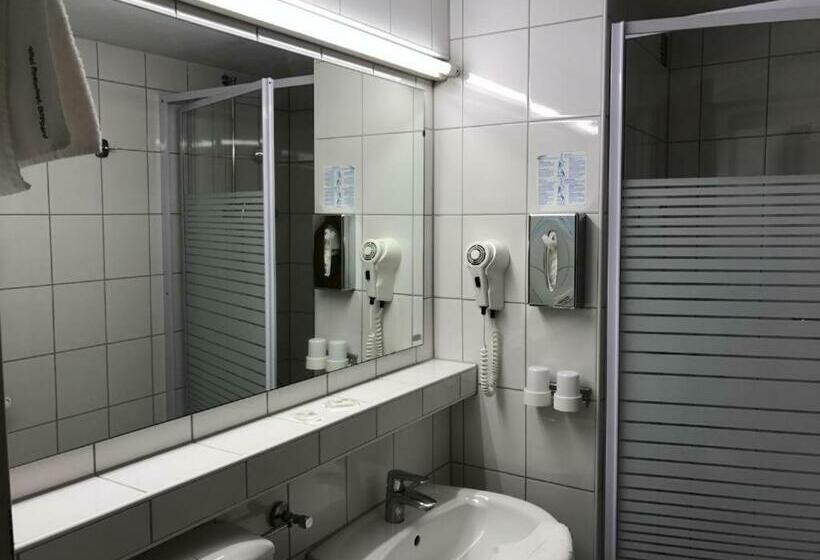 هاستل Gästehaus Hein