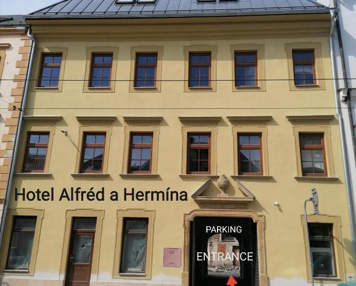 هتل Alfréd A Hermína