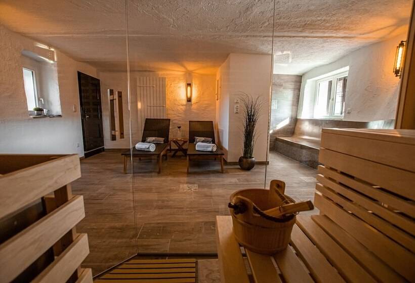 فندق Burg Gutenfels