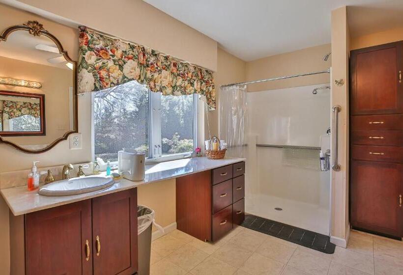 住宿加早餐  Purcellville Home