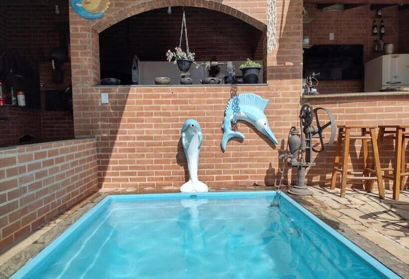 بنسيون Pousada Casa Nostra