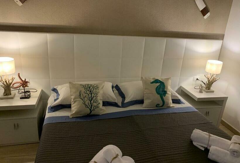Bed and Breakfast Aquarama Rooms & Apartments