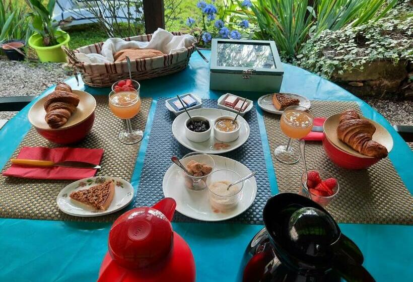 住宿加早餐  Le Logis Des 3 Coeurs Chambre La Bohème