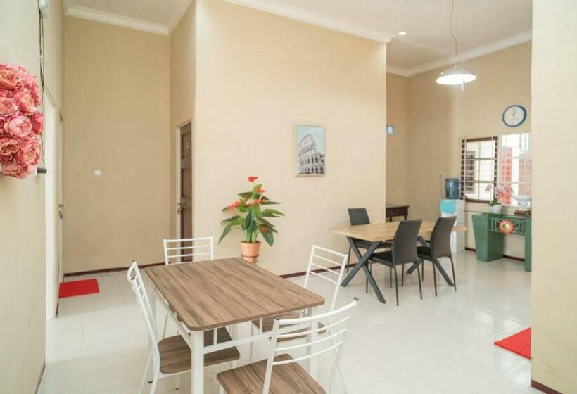 هتل Koolkost Syariah Near Jalan Ahmad Yani Banjarmasin