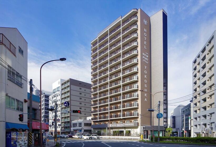 בית מלון כפרי New Port Yokosuka