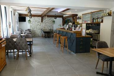 هتل Restaurant Du Moulin
