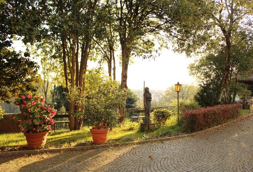 تختخواب و صبحانه Villa Flangini