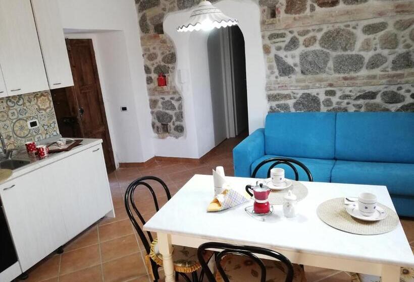 Ludomar Country Residence   Rooms & Apartments