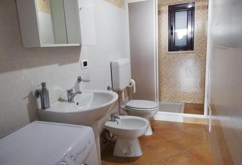 Ludomar Country Residence   Rooms & Apartments