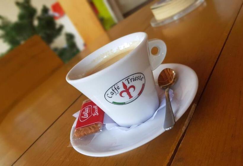 بنسيون Agrohotel Tri Brezy