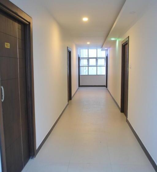 پانسیون Swiss Cottage