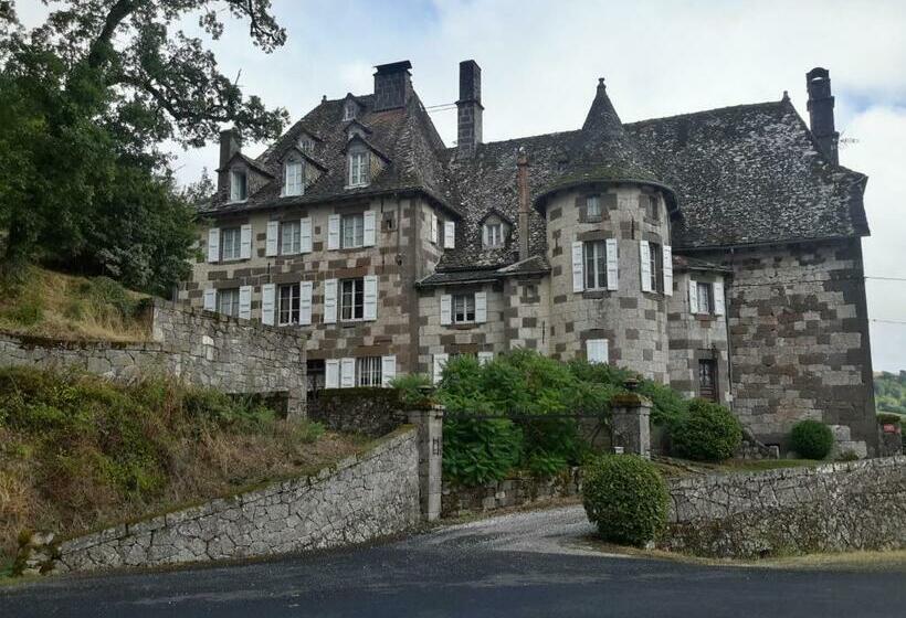 민박 Chateau De Courbelimagne, Raulhac