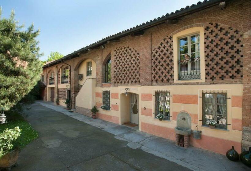 민박 Hazelnut Valley