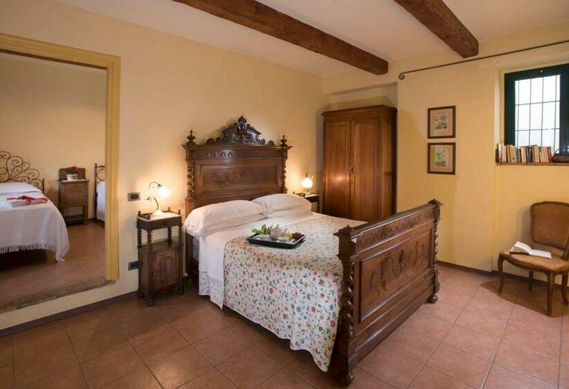 민박 Hazelnut Valley