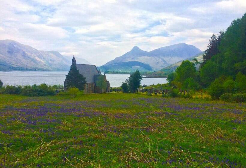 تختخواب و صبحانه Park View